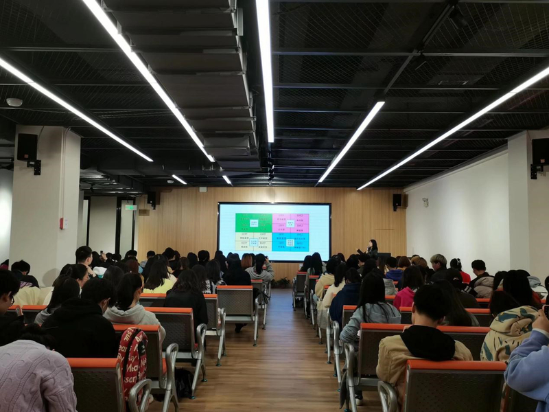 板报.jpg